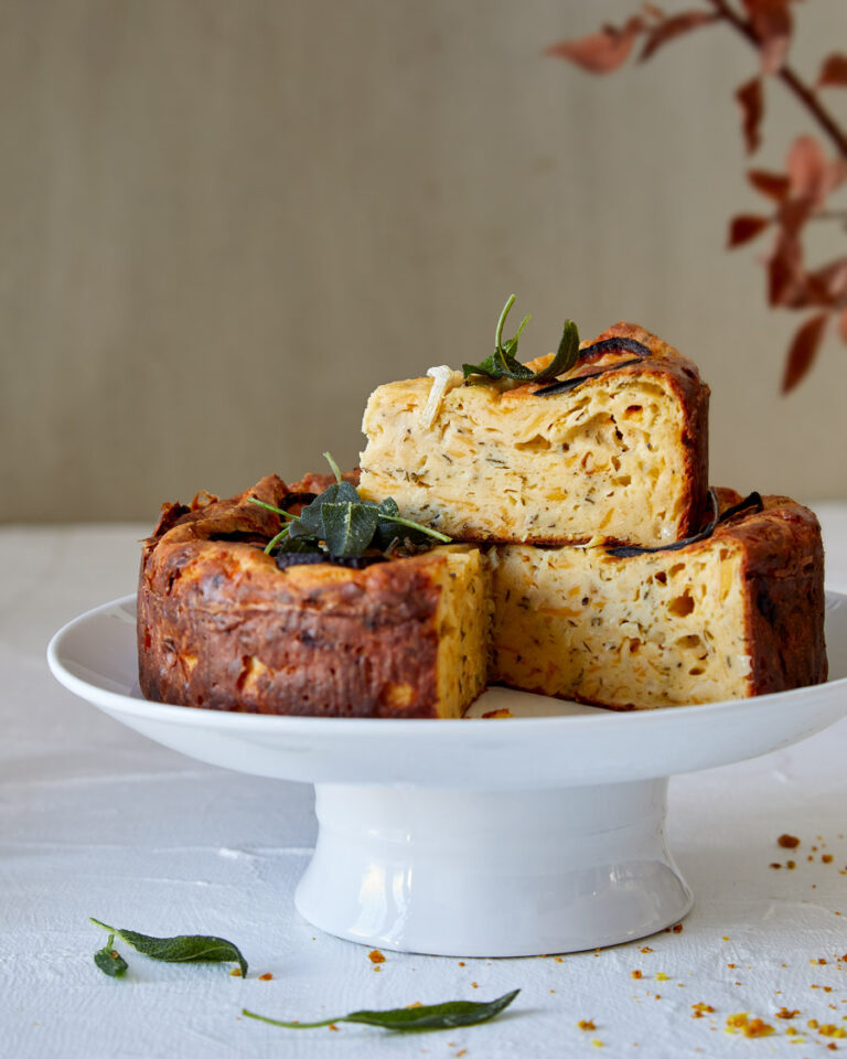 Savoury Cottage Cheese, Herb & Onion Cake