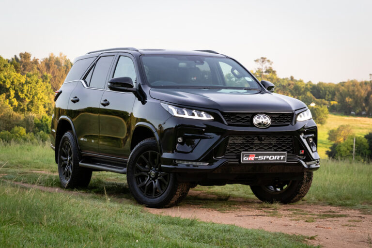 TOYOTA GR Sport Fortuner