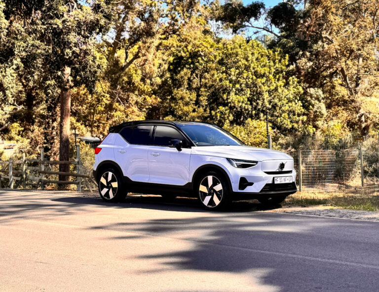 Volvo XC40 Recharge